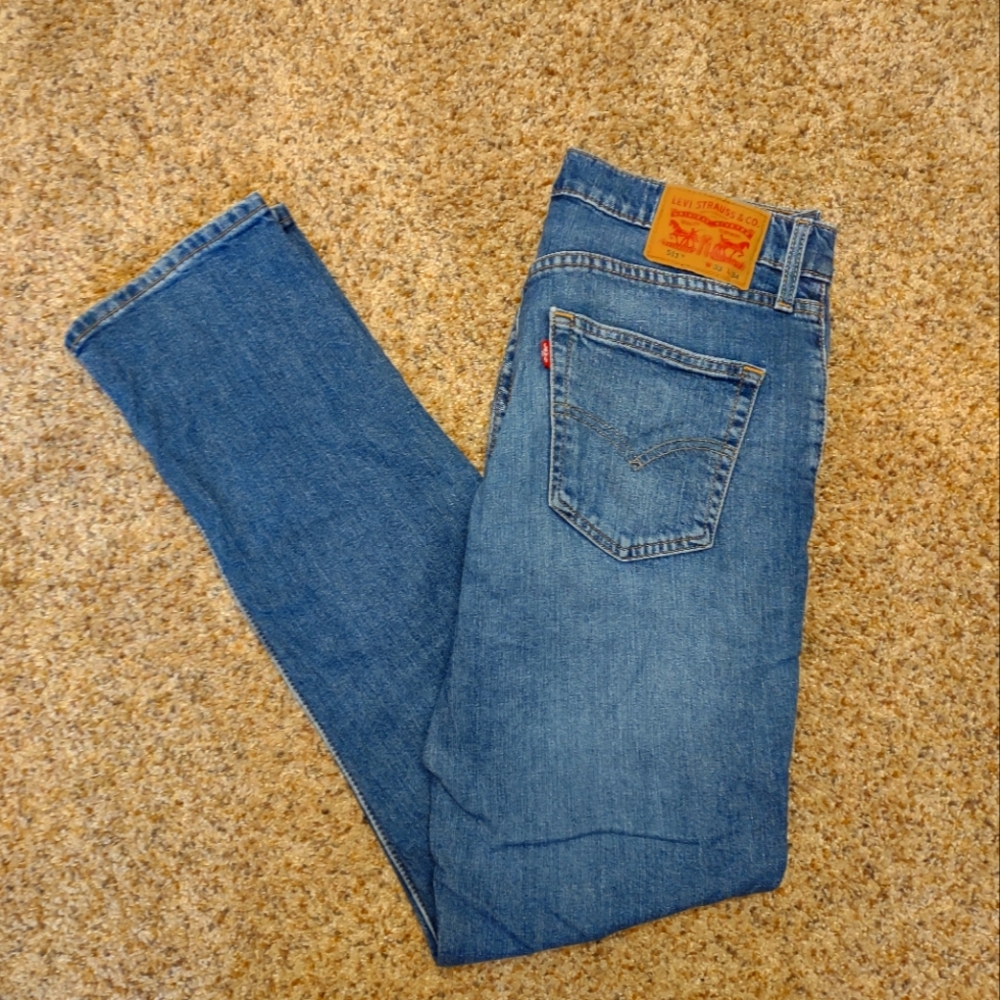 Levi's 511 slim fit in medium wash 33x34